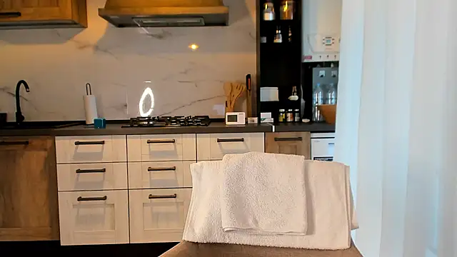 BrianaDiamondXXX online show from 3, 12, 2024