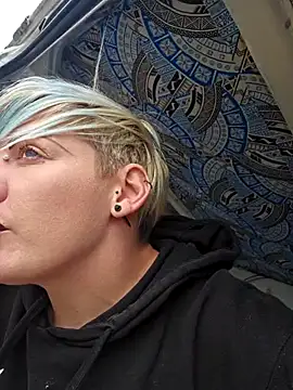 Snapshot of PinkTheHawk chatting on 2, 1, 2025 PinkTheHawk online show from 2, 1, 2025