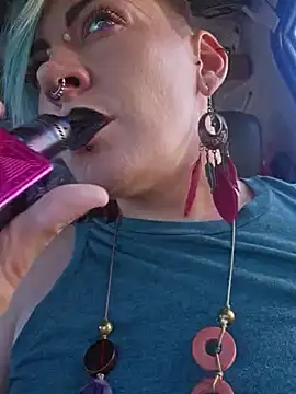 Snapshot of PinkTheHawk chatting on 12, 1, 2025 PinkTheHawk online show from 12, 1, 2025