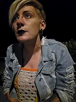 Snapshot of PinkTheHawk chatting on 20, 2, 2025 PinkTheHawk online show from 20, 2, 2025