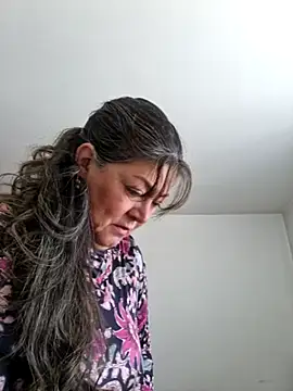 emma tour online show from 21, 2, 2025