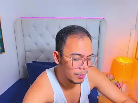 AsianZero online show from 11, 5, 2026