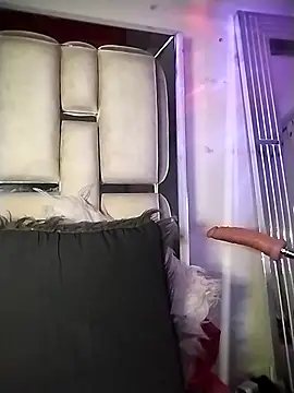 chelaqueen  online show from 17, 1, 2026