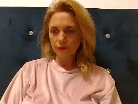 MysticCreature online show from 8, 4, 2026