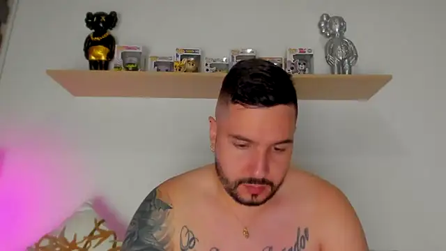 Snapshot of camilo_restrepo21 chatting on 23, 10, 2025 camilo restrepo21 online show from 23, 10, 2025