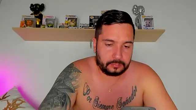 camilo restrepo21 online show from 18, 1, 2026