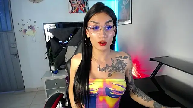 Salo hot04 online show from 5, 11, 2025