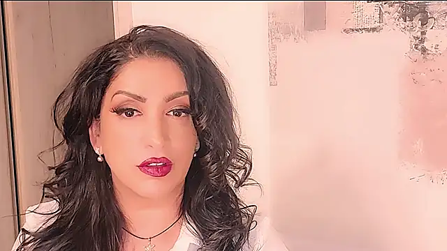 Snapshot of Wonderful_Woman chatting on 13, 7, 2026 Wonderful Woman online show from 13, 7, 2026