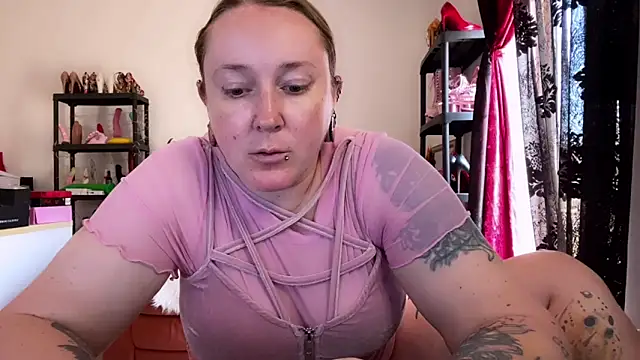 kisicaxx online show from 16, 5, 2026