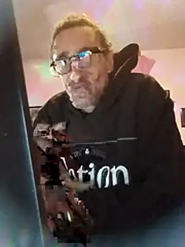19chubbylover81 online show from 2, 2, 2026