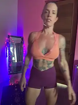 mommyselenafit  online show from 1, 6, 2026