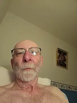 Snapshot of briochin chatting on 5, 6, 2026 briochin online show from 5, 6, 2026