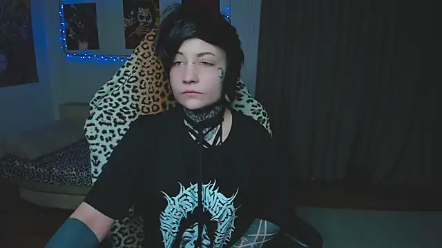 Snapshot of acid_trip1l chatting on 13, 10, 2025 acid trip1l online show from 13, 10, 2025