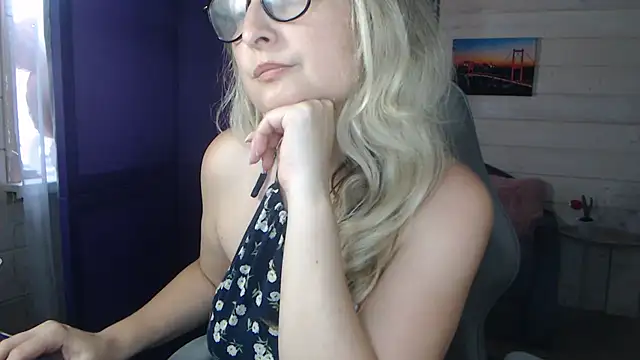 RubiLakros online show from 2, 8, 2026