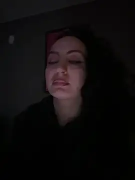 Snapshot of itsCassie chatting on 8, 1, 2025 itsCassie online show from 8, 1, 2025