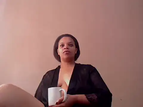 Lustfuleyez online show from 13, 1, 2025