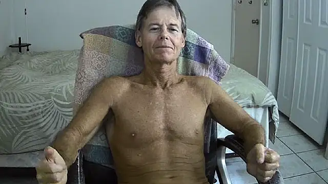 nakeedcowboi65 online show from 5, 11, 2025