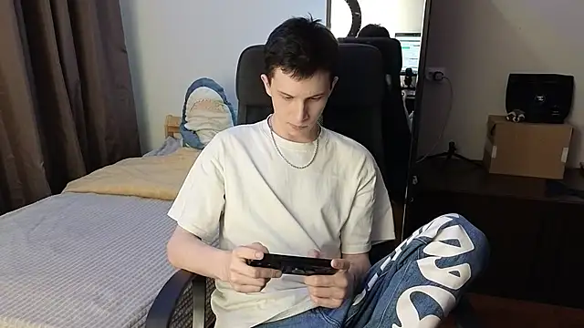 arlekincrop online show from 16, 3, 2026