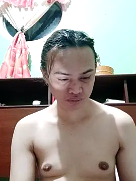 QueenSoreal online show from 13, 11, 2025