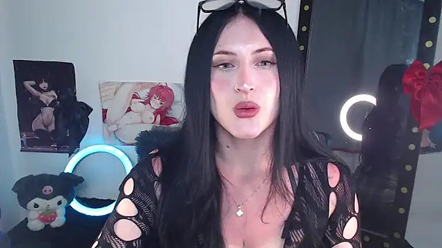Snapshot of Evelyn_Sheeran chatting on 26, 5, 2026 Evelyn Sheeran online show from 26, 5, 2026