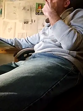 verylargecock online show from 13, 2, 2026