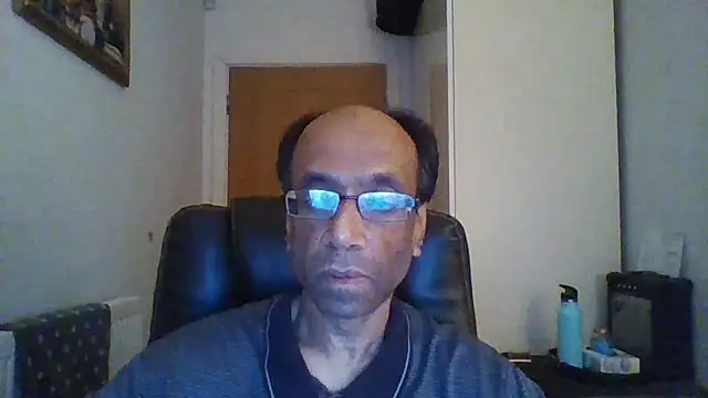 rauncher1 online show from 17, 12, 2025