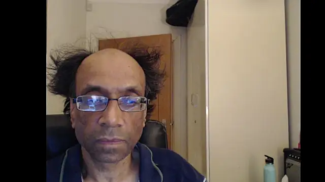 Snapshot of rauncher1 chatting on 25, 6, 2026 rauncher1 online show from 25, 6, 2026