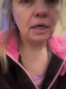 Snapshot of Susanel chatting on 1, 1, 2025 Susanel online show from 1, 1, 2025