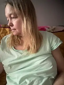 Snapshot of Susanel chatting on 16, 1, 2025 Susanel online show from 16, 1, 2025