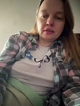 Snapshot of Susanel chatting on 16, 2, 2025 Susanel online show from 16, 2, 2025