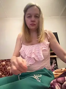 Snapshot of Susanel chatting on 20, 2, 2025 Susanel online show from 20, 2, 2025