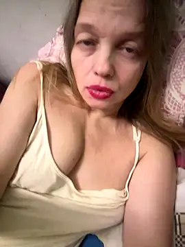 Snapshot of Susanel chatting on 25, 10, 2025 Susanel online show from 25, 10, 2025