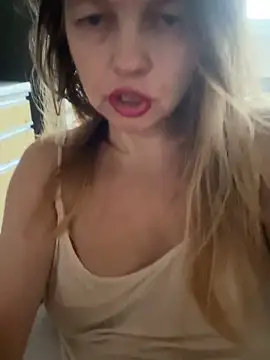 Snapshot of Susanel chatting on 26, 10, 2025 Susanel online show from 26, 10, 2025