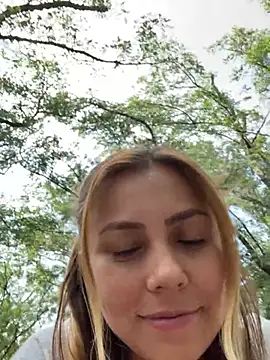 Snapshot of Brittanyrosexx chatting on 14, 2, 2025 Brittanyrosexx online show from 14, 2, 2025