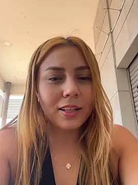 Brittanyrosexx online show from 15, 5, 2026