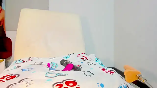 Snapshot of SQUIRTINGQUEEN11 chatting on 4, 12, 2024 SQUIRTINGQUEEN11 online show from 4, 12, 2024