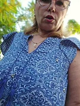 Snapshot of elacoquette chatting on 22, 6, 2026 elacoquette online show from 22, 6, 2026