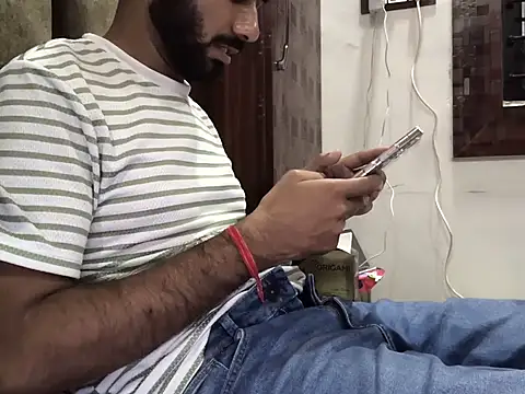 Snapshot of brownie_cake_cb chatting on 30, 10, 2025 brownie cake cb online show from 30, 10, 2025