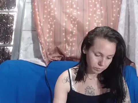 Venusluxodomme online show from 30, 3, 2026