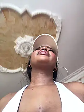 Snapshot of MonicaSex_ chatting on 3, 5, 2026 MonicaSex online show from 3, 5, 2026