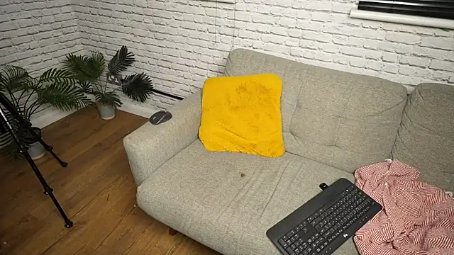 JessicaNylonQueen online show from 31, 1, 2025