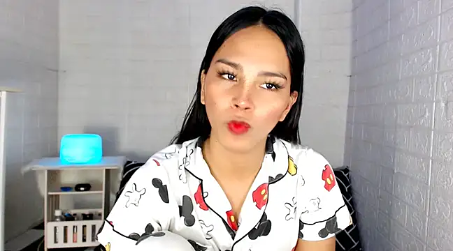 urnaughtydolly69 online show from 28, 2, 2025