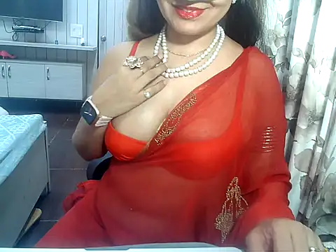 Snapshot of yourradhika chatting on 14, 3, 2025 yourradhika online show from 14, 3, 2025