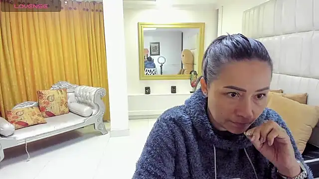 gaby trent online show from 6, 3, 2025