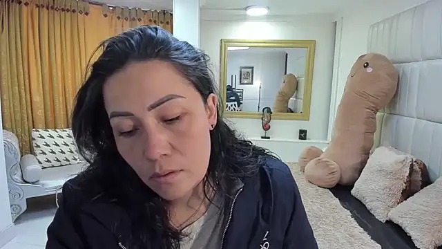 gaby trent online show from 6, 11, 2025