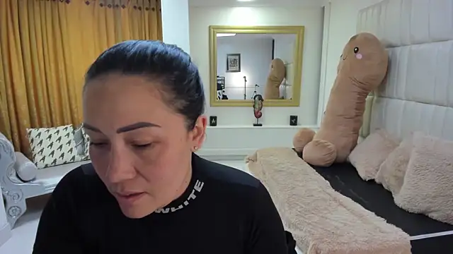 gaby trent online show from 13, 11, 2025