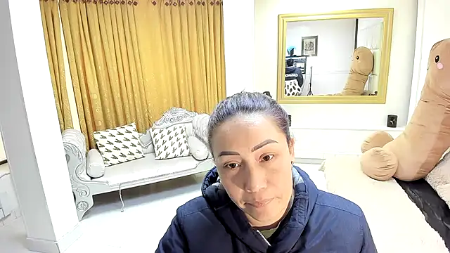 gaby trent online show from 15, 4, 2026