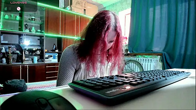 pa1e pr1ncess online show from 13, 2, 2025