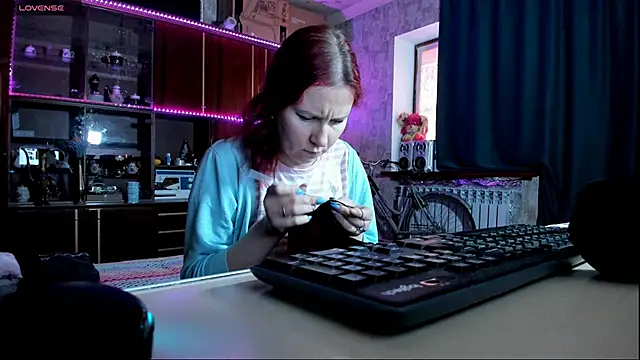 pa1e pr1ncess online show from 18, 2, 2025