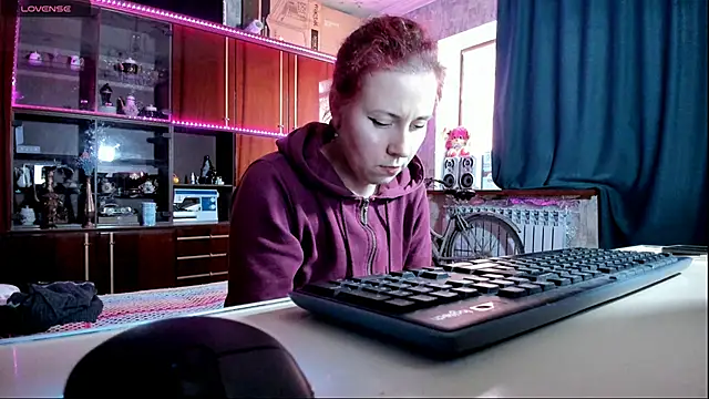 pa1e pr1ncess online show from 21, 2, 2025